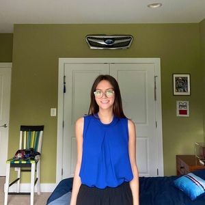 Women’s size 6 vibrant blue blouse